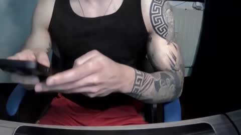 Snapshot of alejoduarte16 chatting on February 15, 6:15 pm alejoduarte16 online show from February 15, 6:15 pm