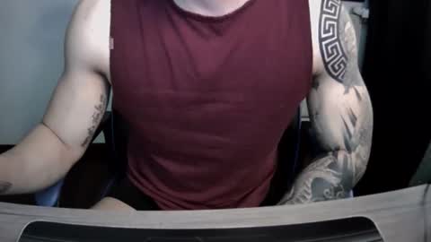 Snapshot of alejoduarte16 chatting on March 7, 11:29 am alejoduarte16 online show from March 7, 11:29 am