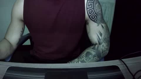 Snapshot of alejoduarte16 chatting on March 8, 2:21 pm alejoduarte16 online show from March 8, 2:21 pm