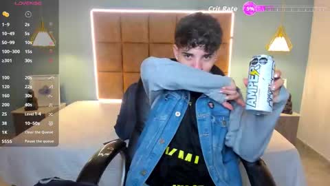 ALejoo Saenz online show from January 15, 1:54 am