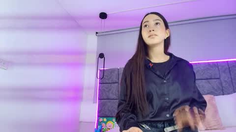 Snapshot of aleka_williams_ chatting on November 16, 6:57 pm aleka_williams_ online show from November 16, 6:57 pm