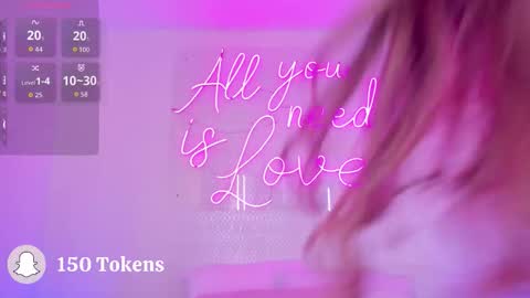 Snapshot of aleksandra_miller chatting on November 9, 4:44 am Aleksandra online show from November 9, 4:44 am