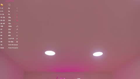 Snapshot of aleksandra_miller chatting on November 11, 12:16 pm Aleksandra online show from November 11, 12:16 pm