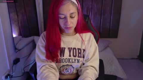 alektra_bryce online show from November 9, 7:34 pm