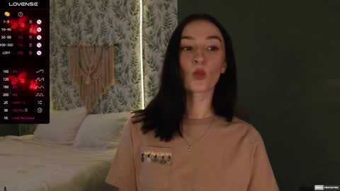 Alena online show from March 1, 1:51 pm