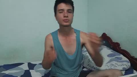 Snapshot of aleo_011 chatting on January 9, 2:11 am Alejandro online show from January 9, 2:11 am