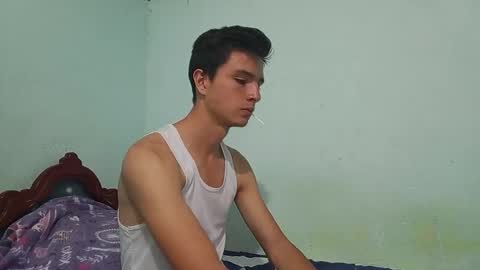 Snapshot of aleo_011 chatting on January 20, 12:57 am Alejandro online show from January 20, 12:57 am