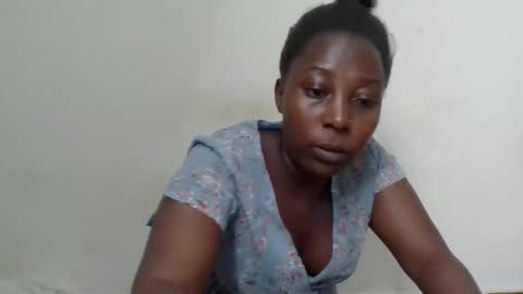 Noreen Kennth and Emilly online show from February 27, 8:50 am