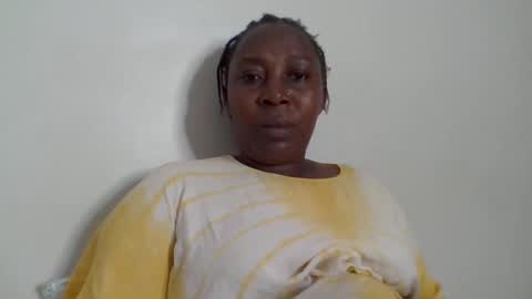 Noreen Kennth and Emilly online show from February 5, 6:12 pm