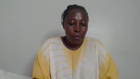 Noreen Kennth and Emilly online show from February 18, 6:20 am