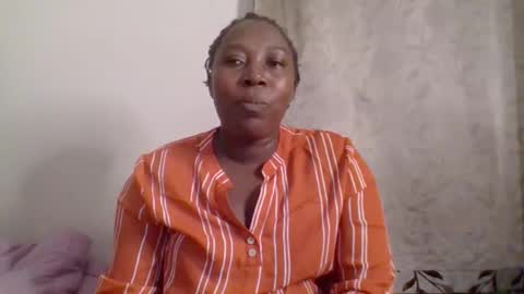 Noreen Kennth and Emilly online show from March 1, 5:48 pm