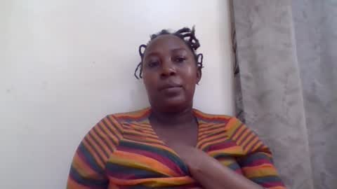 Snapshot of alesha_ chatting on May 31, 6:09 pm Noreen Kennth and Emilly online show from May 31, 6:09 pm