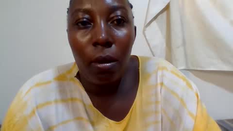 Snapshot of alesha_ chatting on June 11, 8:34 am Noreen Kennth and Emilly online show from June 11, 8:34 am