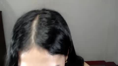 Snapshot of alesha_vibe_me chatting on January 10, 2:23 pm alesha_vibe_me online show from January 10, 2:23 pm