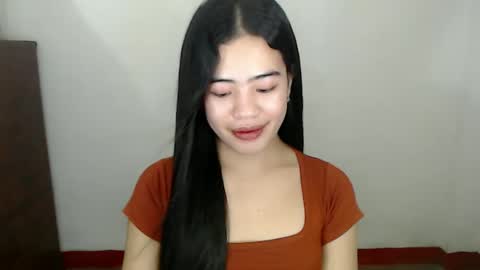 Snapshot of alesha_vibe_me chatting on January 16, 10:34 pm alesha_vibe_me online show from January 16, 10:34 pm
