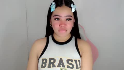 alesha_vibe_me online show from June 3, 2:03 am