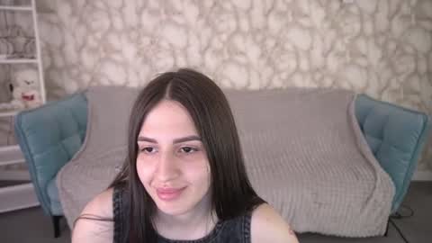 Snapshot of alesiadessmond chatting on June 18, 7:07 pm alesiadessmond online show from June 18, 7:07 pm
