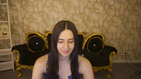Snapshot of alesiadessmond chatting on June 29, 7:03 pm alesiadessmond online show from June 29, 7:03 pm