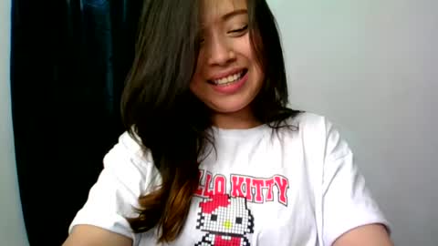 QUEEN OFF MILk  IM BACK  15 NOV online show from July 10, 8:11 pm