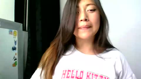QUEEN OFF MILk  IM BACK  15 NOV online show from July 20, 12:58 am