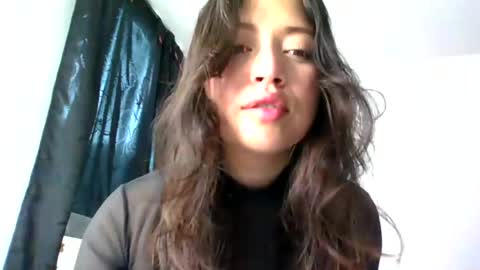 QUEEN OFF MILk  IM BACK  15 NOV online show from July 26, 1:18 pm