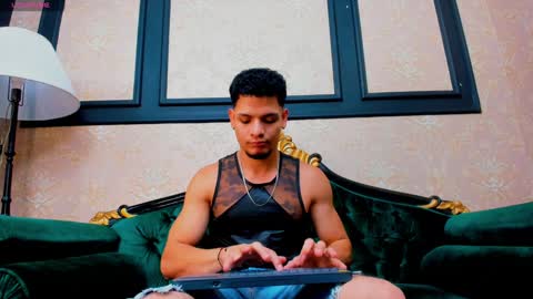 Alessandro King online show from January 11, 11:45 am