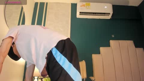 Snapshot of alessandro_dybala chatting on January 2, 12:03 pm Alessandro Dybala online show from January 2, 12:03 pm