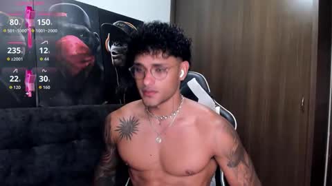Snapshot of alessandro_vanni chatting on October 20, 2:12 am Alessandro Vanni online show from October 20, 2:12 am