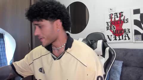 Alessandro Vanni online show from February 13, 2:46 pm