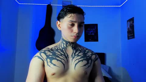 Snapshot of alessandro_wolf chatting on December 20, 12:52 am Alessandro online show from December 20, 12:52 am