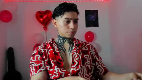 Snapshot of alessandro_wolf chatting on February 15, 3:20 am Alessandro online show from February 15, 3:20 am