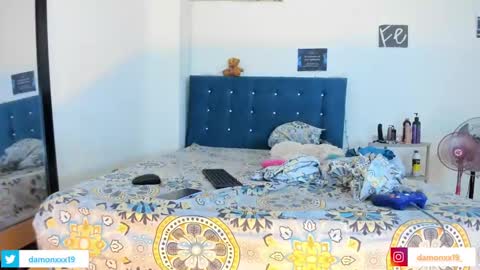 Snapshot of alessia_hot1 chatting on January 21, 11:24 pm alessia_hot1 online show from January 21, 11:24 pm