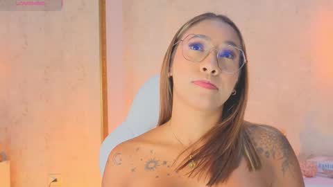 Alessia online show from December 17, 3:01 am