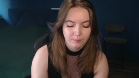 Snapshot of alessssamistress chatting on June 26, 11:47 am Alex online show from June 26, 11:47 am