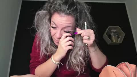 Snapshot of alesys69 chatting on October 3, 10:51 pm alesys69 online show from October 3, 10:51 pm