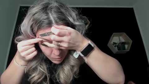 alesys69 online show from February 27, 12:43 am