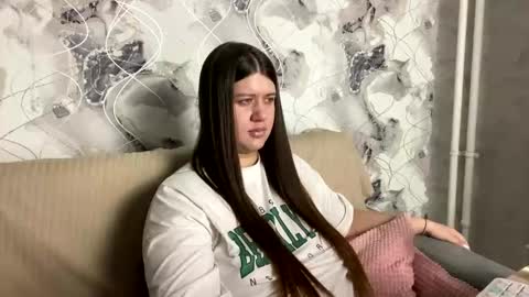 Aletta Oushen online show from February 12, 1:59 pm