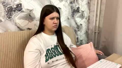 Aletta Oushen online show from February 17, 5:53 pm