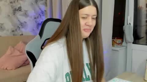 Aletta Oushen online show from October 4, 2:59 pm