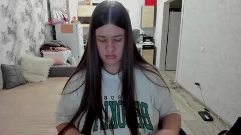 Aletta Oushen online show from November 15, 11:40 am