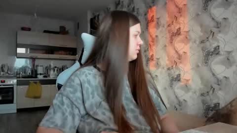 Aletta Oushen online show from November 19, 9:53 am