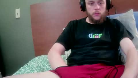 Snapshot of alex69tt chatting on September 15, 9:15 pm jointlover online show from September 15, 9:15 pm