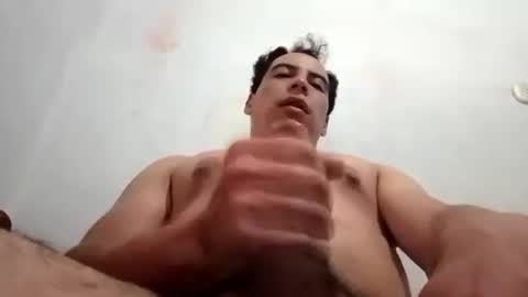 Snapshot of alex_3043089855 chatting on March 5, 1:50 pm alex_3043089855 online show from March 5, 1:50 pm