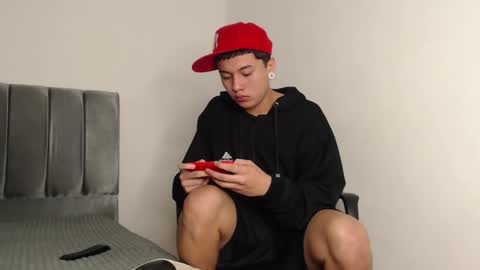 Snapshot of alex__lover chatting on December 3, 6:26 am Owen online show from December 3, 6:26 am