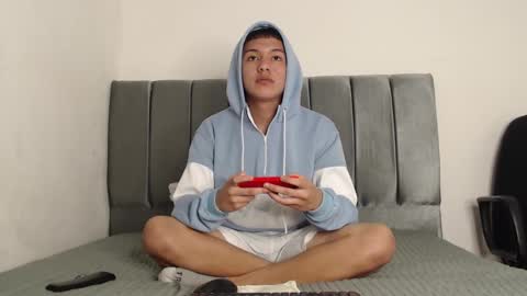 Snapshot of alex__lover chatting on December 14, 6:13 am Owen online show from December 14, 6:13 am