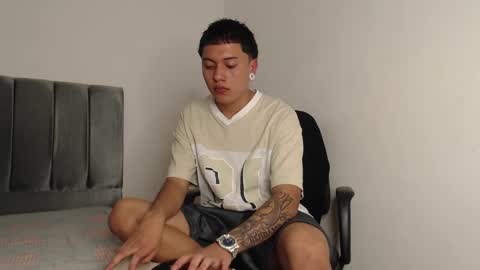 Snapshot of alex__lover chatting on January 28, 1:50 am Owen online show from January 28, 1:50 am