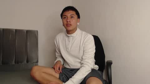 Snapshot of alex__lover chatting on February 14, 2:07 am Owen online show from February 14, 2:07 am