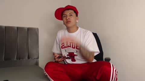 Snapshot of alex__lover chatting on February 15, 6:12 am Owen online show from February 15, 6:12 am