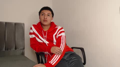 Snapshot of alex__lover chatting on February 27, 4:41 am Owen online show from February 27, 4:41 am