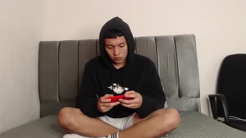 Snapshot of alex__lover chatting on March 1, 4:47 am Owen online show from March 1, 4:47 am